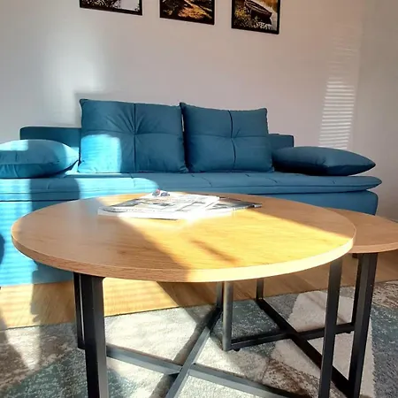 Oficynka Nad Niegocinkiem شقة *