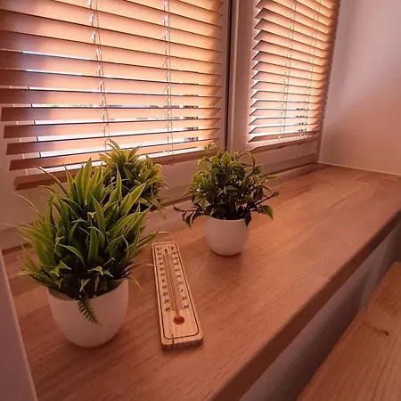 شقة Oficynka Nad Niegocinkiem *