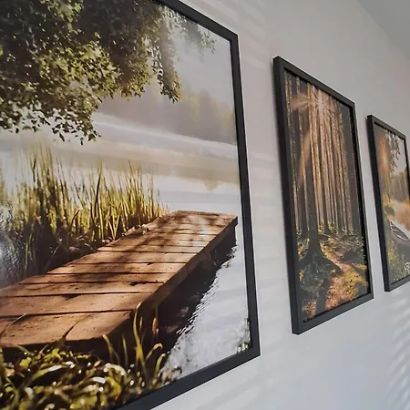 Oficynka Nad Niegocinkiem شقة غيجيتسكو